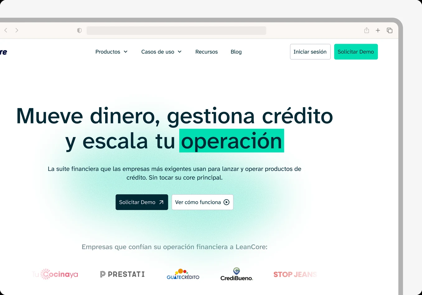 Página de inicio de LeanCore en escritorio con el mensaje principal y prueba social